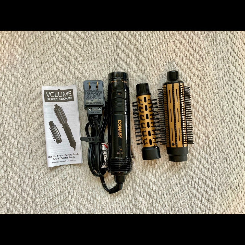 Conair Supreme 2-in-1 Hot Air Styling Brush